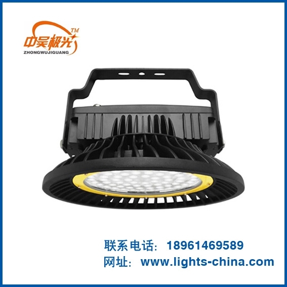 LED工礦燈和驅(qū)動電源必須安裝于空曠的位置，有利于散熱